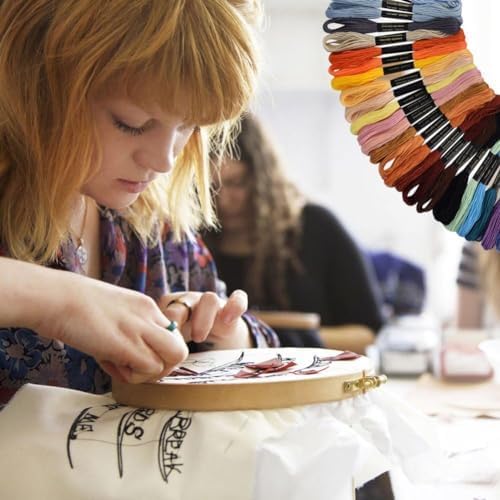 Maxee Embroidery Thread, 150 Colors Per Pack Embroidery Floss,8m Cross Stitch Threads,Friendship Bracelets Floss, Crafts Floss Rainbow Color with Free Embroidery Needles, Floss Bobbins