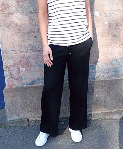 Style Arc Sewing Pattern - Como Knit Pant (Sizes 04-16)