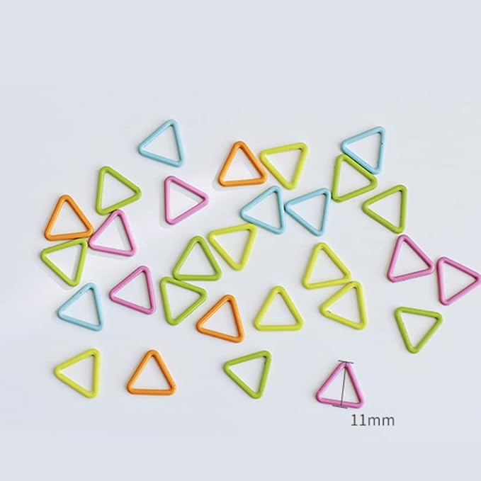 Hilsayum 30PCS Mini Metal Stitch Markers Triangle-Shaped Stitch Markers Multicolor Crochet Markers for Sewing Weaving