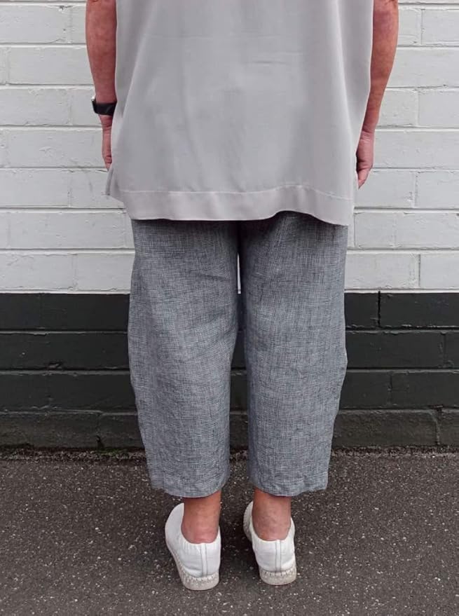 Style Arc Sewing Pattern - Bob Woven Pant (Sizes 18-30)