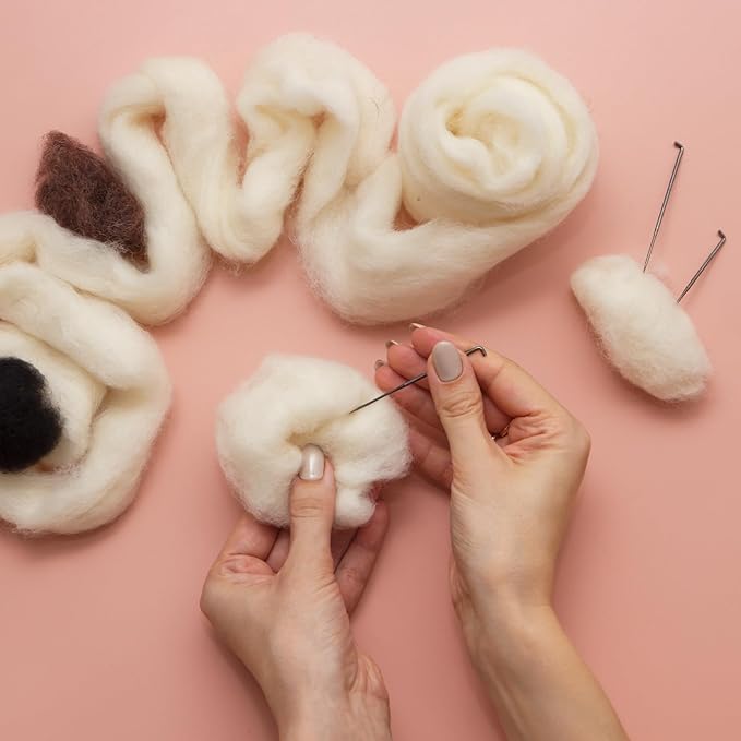 MECCANIXITY Wool Roving Yarn Soft Felting Wool 50g/1.76oz Pure Chunky Roving Yarn for Needle Felting Knitting Blanket Spinning Weaving Art DIY Craft Dark Coffee