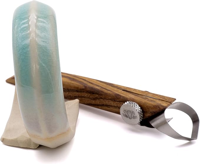 The Original DiamondCore Tools Handheld Extruder, Pottery Handle Making Tool, Clay Sculpting Tools, Slab Extruder Pottery Tool (R5 Middle Ridge)