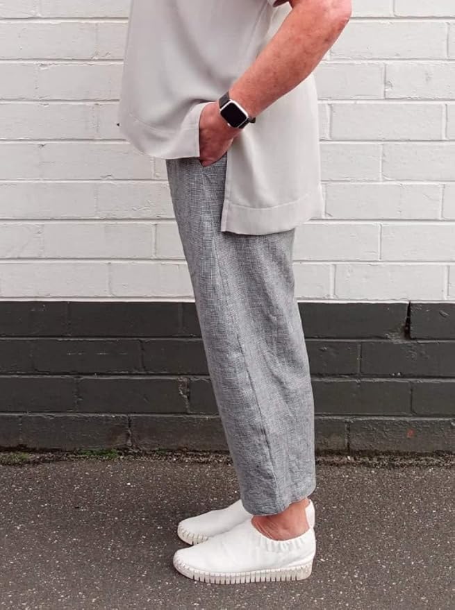 Style Arc Sewing Pattern - Bob Woven Pant (Sizes 04-16)