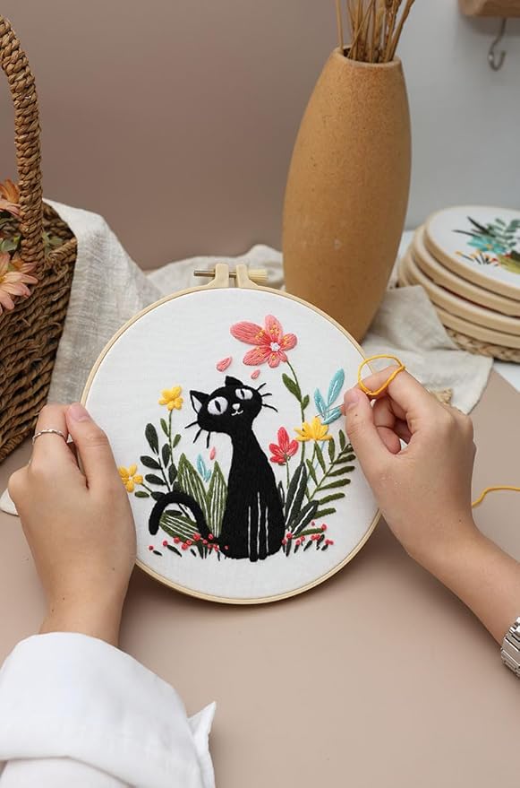 Konrisa 3pcs Embroidery Kits for Beginners Creative Black Cat and Flower Pattern Cross Stitch Practice Kit DIY Sewing Needlepoint, Include 1pcs Hoop