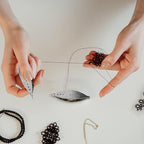 3Pcs Silver Metal Tatting Shuttle Kit for Beginners with Bobbin Supplies, Premium Iron Needle Shuttles for Household Knitting, Sewing Accessories, and Vintage Lace Making Craft Projects