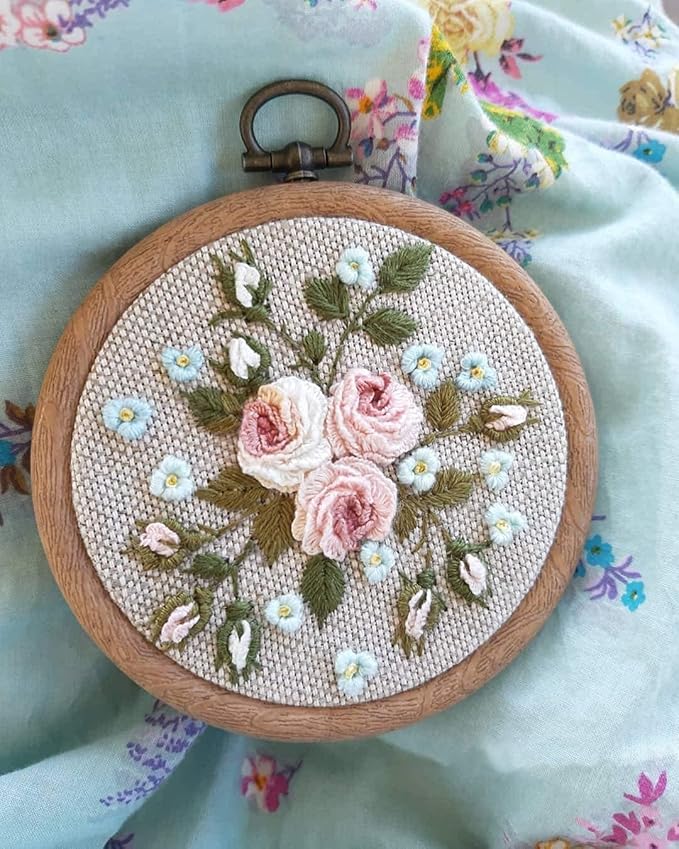 Maxee Embroidery Thread, 447 Colors Per Pack Embroidery Floss,8m Cross Stitch Threads,Friendship Bracelets Floss, Crafts Floss Rainbow Color with Free Embroidery Needles, Floss Bobbins