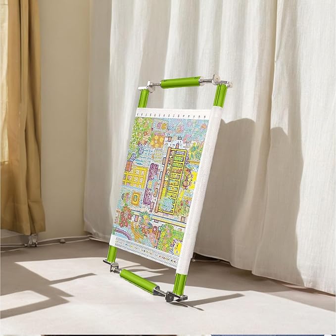 Couple Embroidery Art Embroidery Clip Frame Cross Stitch 4 Slot Presser Heavy Duty Embroidery Bandage Embroidery Frame Needlepoint Frame Embroidery Scroll Frame Embroidery Frames (Green)