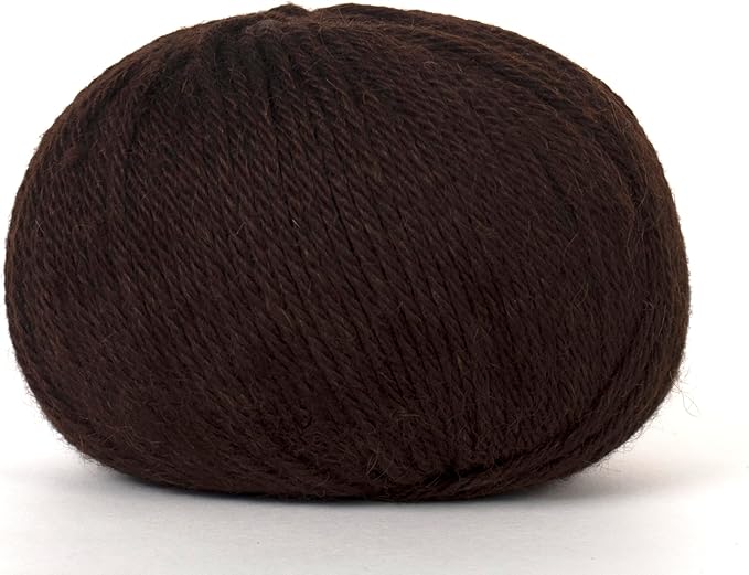 100% Baby Alpaca Yarn for Knitting & Crocheting - Set of 2 Skeins of Premium Yarn DK - Lightweight, Hypoallergenic & Thermal Peru Made - Ideal for Delicate Projects (N118 - Dark Chocolate)