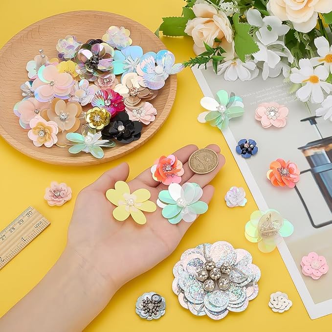 35Pcs Sequin Flower Patches Plastic Mixed Color Sequin Beaded Flower Patches Rhinestone Pearl Mix Applique Sew on Cloth Applique DIY Garment Accessory Cloth Headband Decor