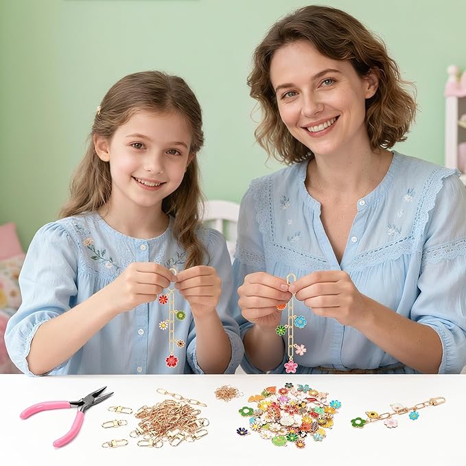 AUGSUN 189Pcs Keychain Making Kit, Charm Jewelry Chain Making Crafts Including 60 Charms 12 Keychain Clips Hooks 15 Extender Chains 100 Jump Ring and Jewelry Plier for Crafts (Flower)
