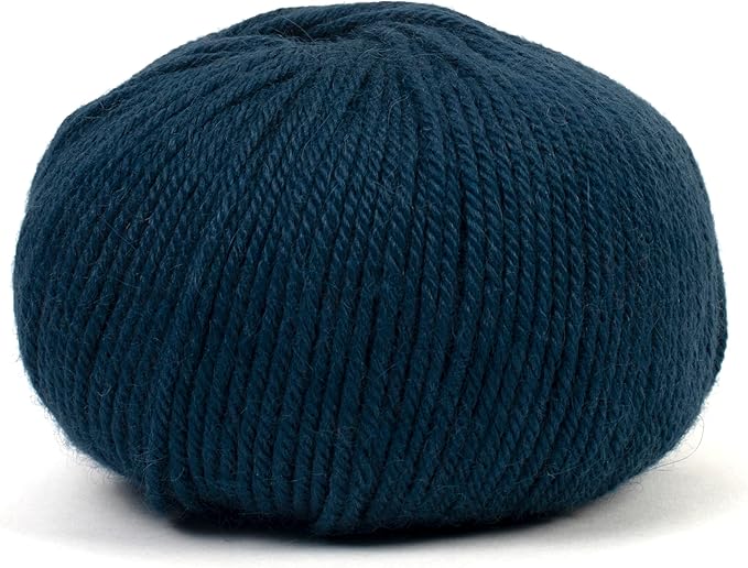 100% Baby Alpaca Yarn for Knitting & Crocheting - Set of 2 Skeins of Premium Yarn DK - Lightweight, Hypoallergenic & Thermal Peru Made - Ideal for Delicate Projects (BL015 - Space Blue)