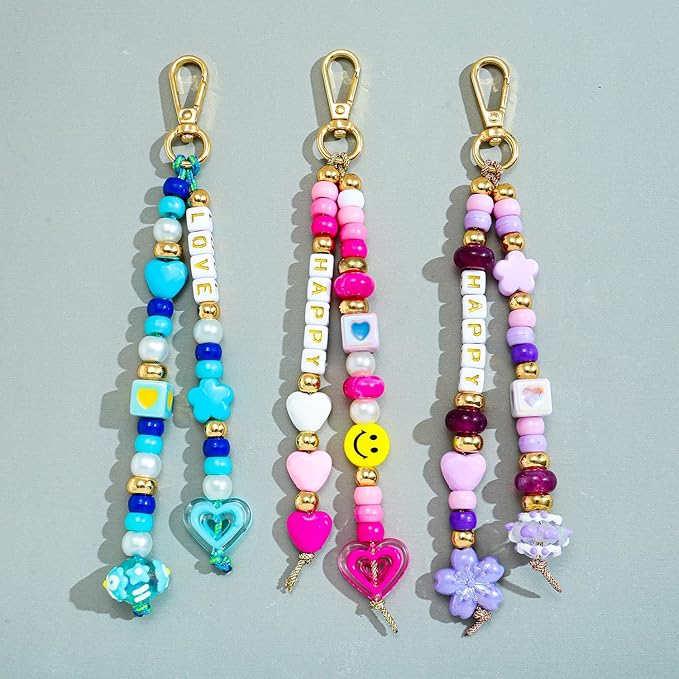 MYCUTEY 421Pcs DIY Keychain Making Kit - Beaded Keychain & Bag Charm Craft Supplies with Colorful Beads, Cords and Acrylic Heart Flower Charms for Kids, Personalized Alphabet A-Z Name Making Kit Gifts