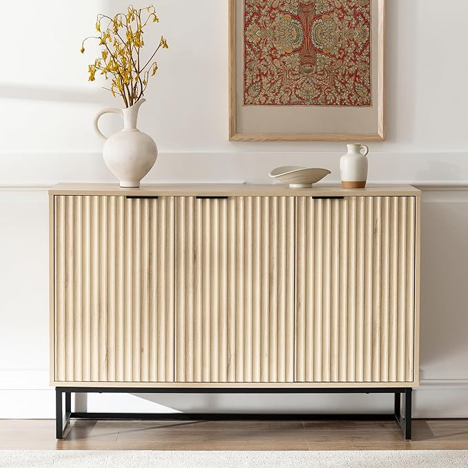 Fluted Storage Cabinet with 3 Doors, Sideboard Buffet Cabinets with Adjustable Shelves, Multifunctional Console Table with Storage Credenza for Living Room, Hallway, Light Oak