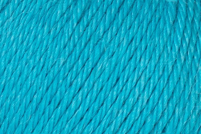 100% Baby Alpaca Yarn for Knitting & Crocheting - Set of 2 Skeins of Premium Yarn DK - Lightweight, Hypoallergenic & Thermal Peru Made - Ideal for Delicate Projects (BL799 - Cyan Blue)