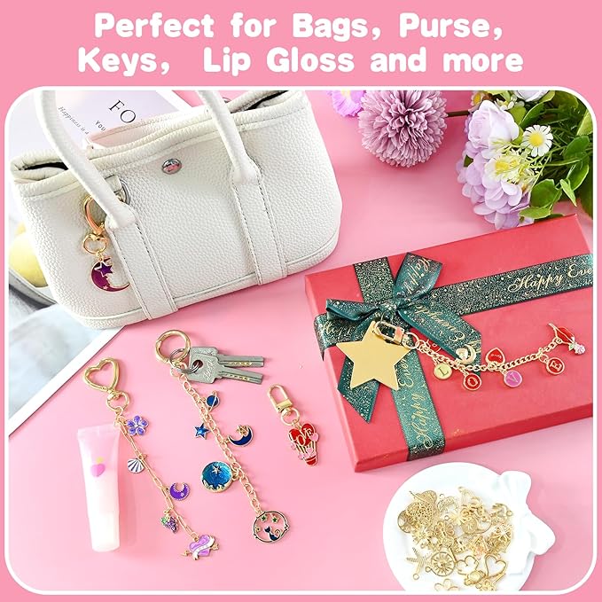 VvLons 375Pcs Lip Gloss Keychain Making Kit, Keychain Making Kit Including 153 Charms 15 Clips 20 Extender Chain, Jewelry Making Kit for Bags Keychains Christmas Gifts