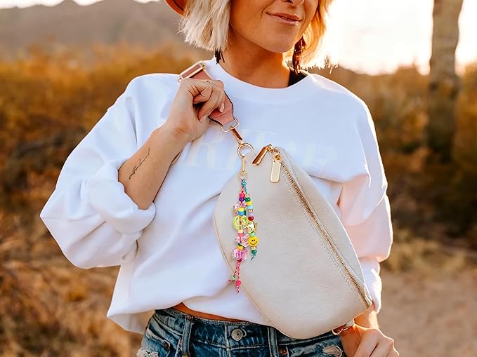 304PCS Beads Keychain Making Kit , Acrylic Colorful Letter Star Smile Bow Football Baseball DIY Supplies Crafts Key Chain Bag Charm Accessoriess Jewerly Making Kit for Girls Boys Kids Women