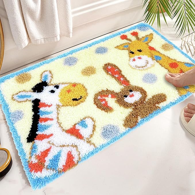 kingsea Latch Hook Kits DIY Crochet Needlework Crafts Color Printed Rug Cover Cushion Carpet, Latch Hook Kits for Adults Teen Home Decoration, Giraffes - 20"X 15"