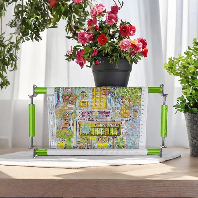 Couple Embroidery Art Embroidery Clip Frame Cross Stitch 4 Slot Presser Heavy Duty Embroidery Bandage Embroidery Frame Needlepoint Frame Embroidery Scroll Frame Embroidery Frames (Green)