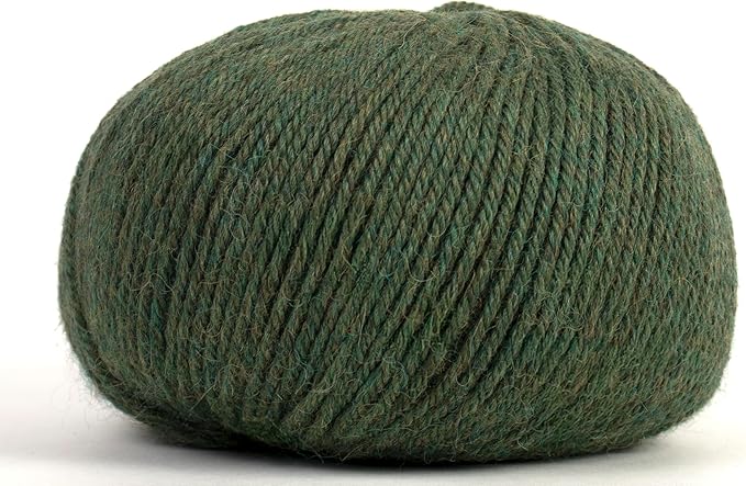 100% Baby Alpaca Yarn for Knitting & Crocheting - Set of 2 Skeins of Premium Yarn DK - Lightweight, Hypoallergenic & Thermal Peru Made - Ideal for Delicate Projects (M024 - Green)