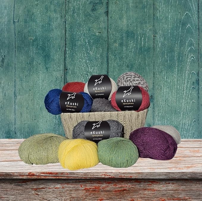 100% Baby Alpaca Yarn for Knitting & Crocheting - Set of 2 Skeins of Premium Yarn DK - Lightweight, Hypoallergenic & Thermal Peru Made - Ideal for Delicate Projects (M723 - Moss Green)