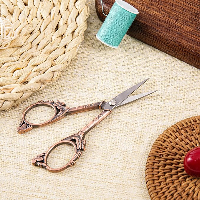 Small Craft Scissors with Cover, Comfortable Handles With Beautiful Butterfly Decos and Sharp Tips, Tools for Crochet, Embroidery,Sewing