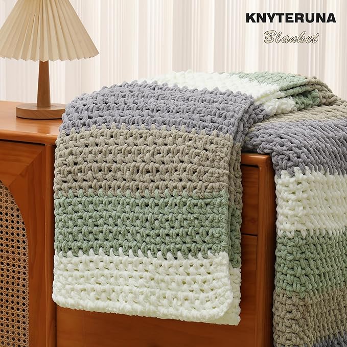 #6 Super Bulky Blanket Yarn for Crocheting - 4 Skeins(Each 10.5oz/300g, 220yds/201m), Chunky Chenille Thick Plush Big Soft Yarn for Crocheting Knitting Blankets, Lavender